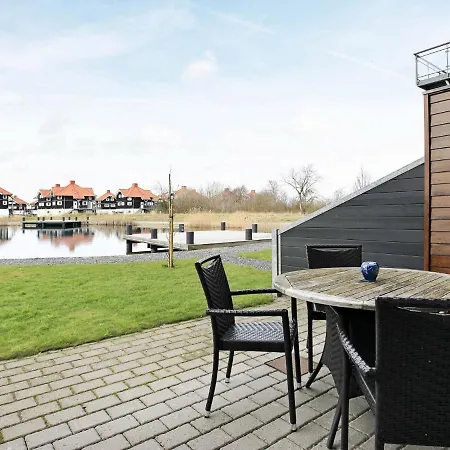 Two-bedroom Holiday In 3 Apartament Bogense