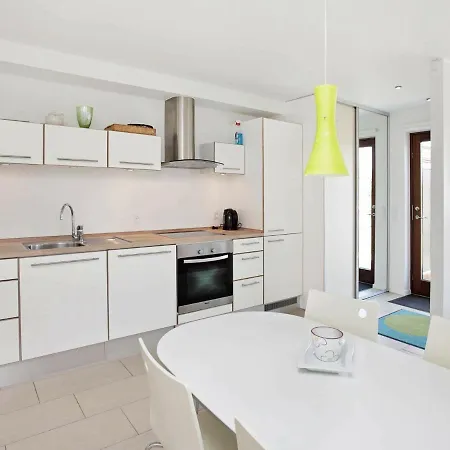 Two-bedroom Holiday In 3 * Bogense