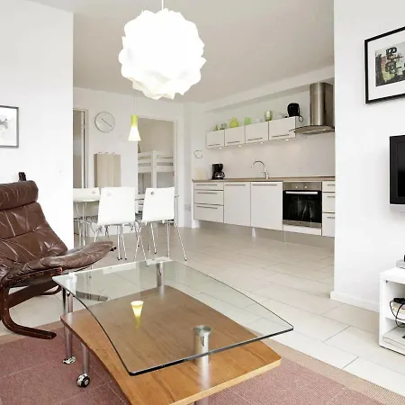 Two-bedroom Holiday In 3 Apartament Bogense