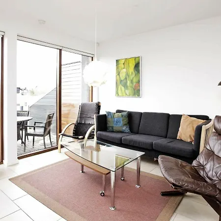 Two-bedroom Holiday In 3 Bogense